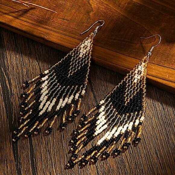 Handmade Beaded Boho Dangle Earrings - Picture 2 of 4